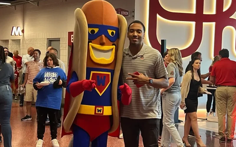 the-ultimate-guide-by-hot-dog-wallys